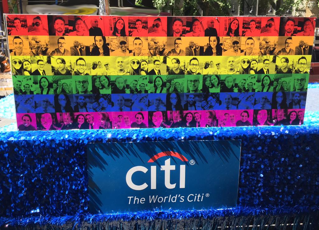 Citi's tweet photo. #Citi employees joined @TrueColorsFund at the @NYCPride Parade to #makeprogresspossible! #CitiPride https://t.co/tAZO1XKdGc