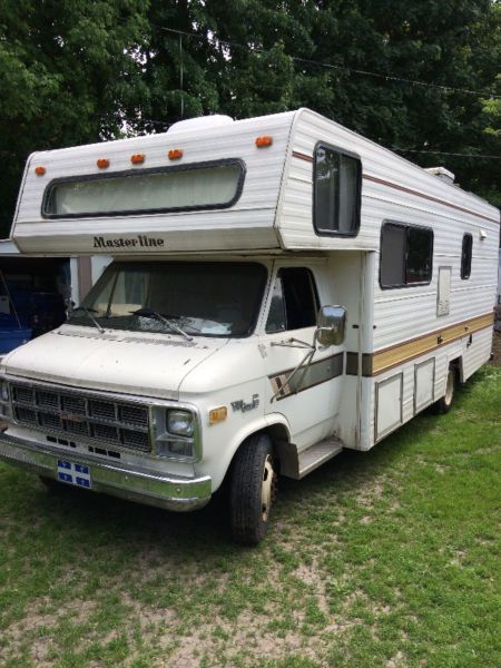 goHoboCo's tweet photo. #Montreal this #GMC Vandura is all you!
$4500 for a #camping machine, or a mortgage-free home.
#gohobo
https://t.co/TCIDngLe87 https://t.co/zmxAKsOswM