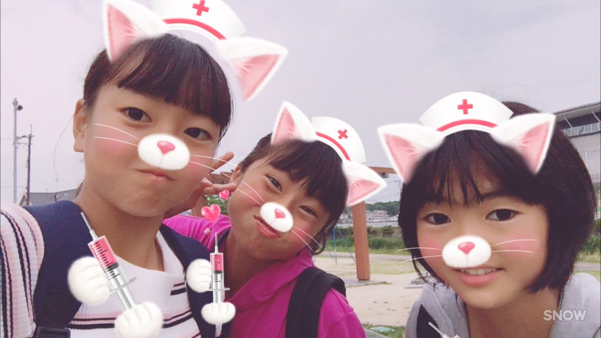 akiha0404's tweet photo. 本当にテニス部？ってくらい卓球極めててうざかったです😤
#テニス部やめて♡
#卓球部になればいーのに
↓川崎の変顔ちゅーもく↓ https://t.co/LztUV7J0Dq