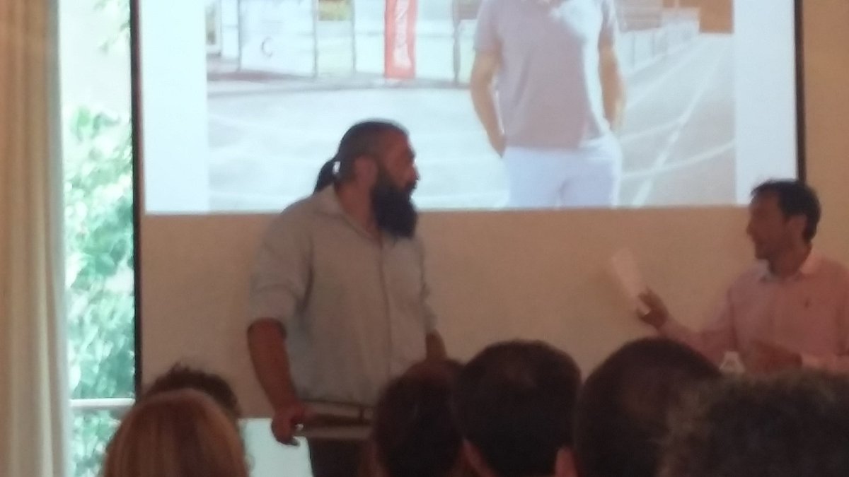 jfdecherf's tweet image. #RdvPartenairesGenerali
#EspritEquipe avec @sebchabal 
Nos partenaires Agents et Courtiers au rendez vous de la bonne humeur !