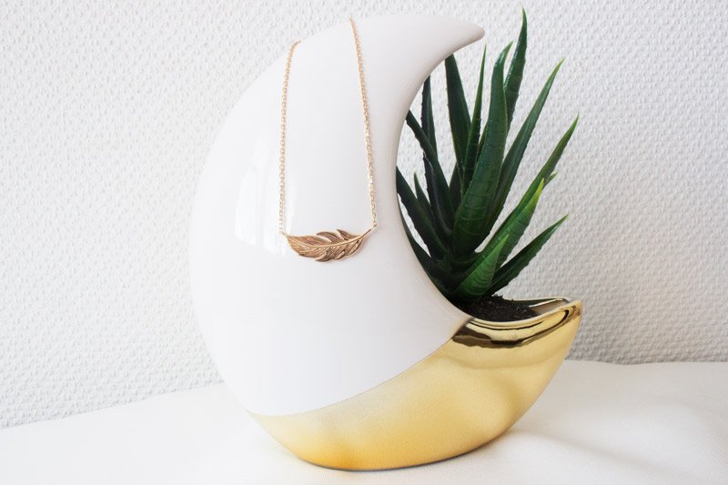 Nouveauté💫: Collier feuille plaqué or : fin et délicat accompagne vos tenues d'été à merveille : urlz.fr/5us3

#Necklace #gold