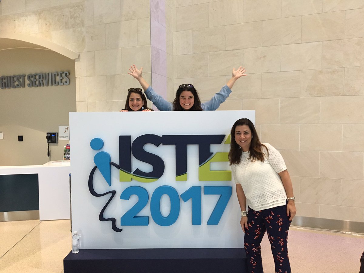 dduranraider's tweet image. #iste17 here we go ! #learningonthego #gslearning the