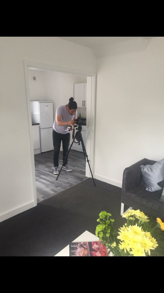 DamantW's tweet photo. https://t.co/UYk3DiPykl having some professional pics done today of our latest refurb ready for the market #property #landlords #forsale https://t.co/FzsvIfcJss