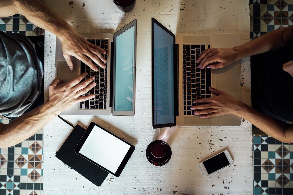 CoworkNews tweet media