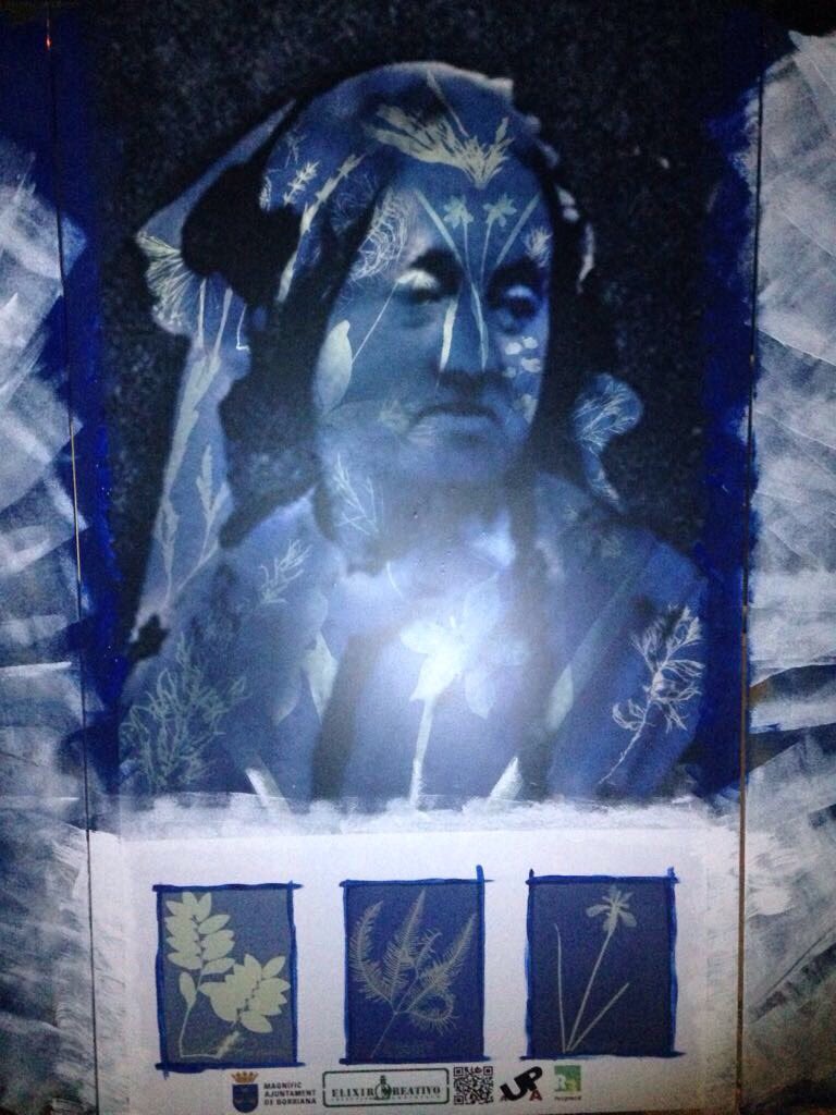 CreativoElixir's tweet photo. Nueva intervención de Arte Urbano realizada por Jose Ferrer!  Anna Atkins la primera mujer fotógrafa.#ArtDePas #BorrianaCultura #R3Recymed https://t.co/dHrZLExraA