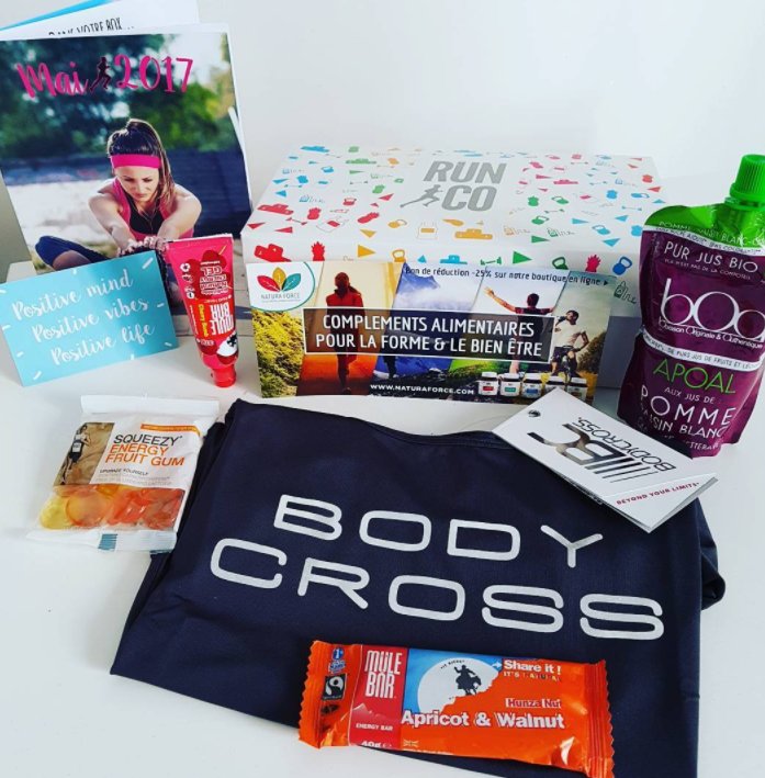 BoxRunandCo's tweet photo. Retour sur la super box de mai 💪On vous a encore gâté ! Un t-shirt, une boisson bio, des bonbons énergisants...https://t.co/n6SXCXSuil https://t.co/iWpcXLVt6h