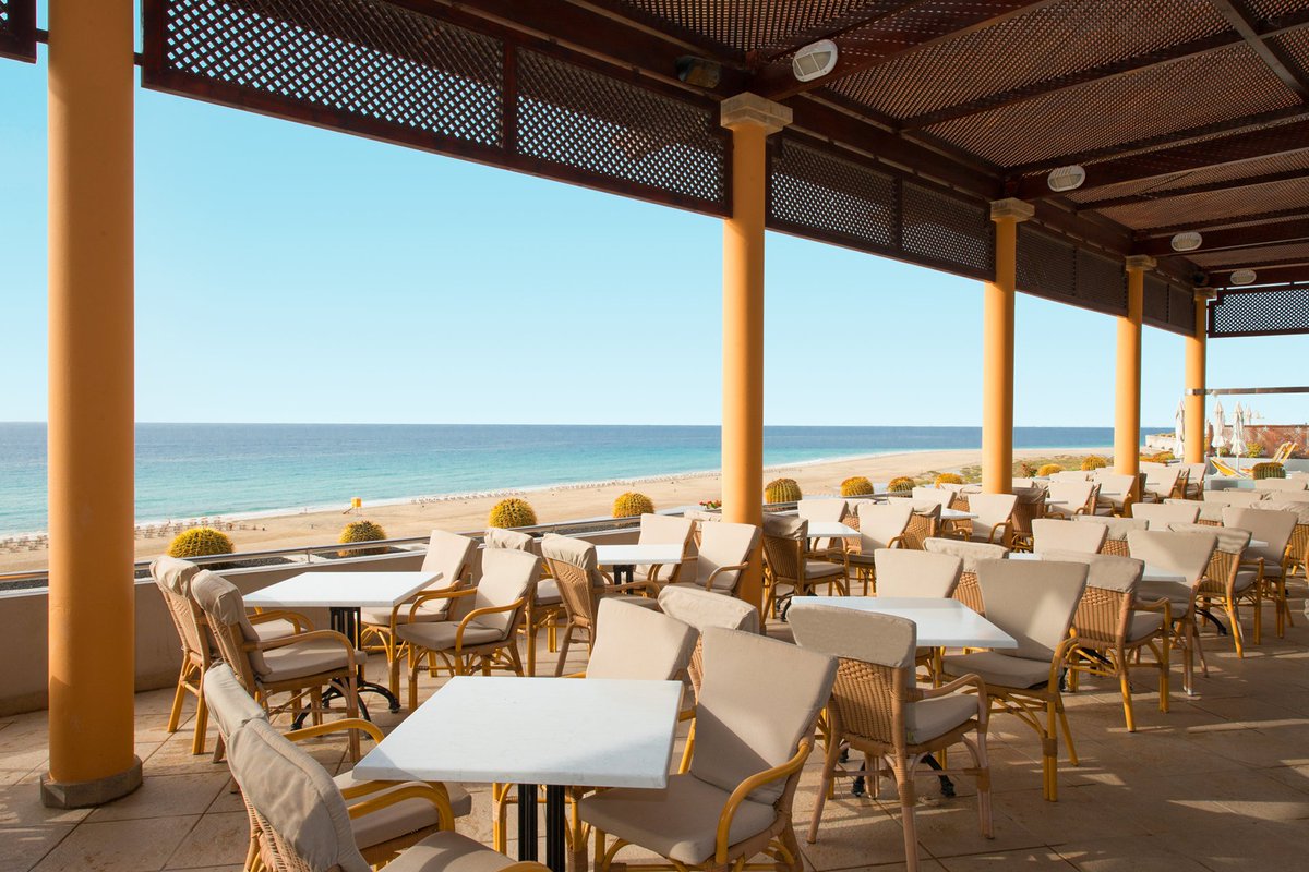 FuerteGuide's tweet image. fuerteventuraguide.com/top-5-all-incl… #hotel #tuimagiclife #BarceloCastillo #BarceloExperience #atlantiscorralejo #atlantishotel #Fuerteventura