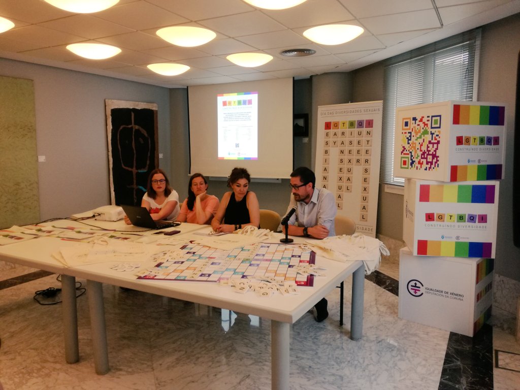 construe_lgtbqi's tweet photo. Presentamos o programa do Día das Diversidades Sexuais coa presenza dos Concellos participantes @Depucoruna  #LGTBQI #ConstruíndoDiversidade https://t.co/IxhA2VzTow