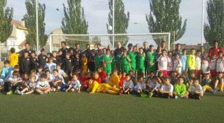 #Fútbol El <a href="/racingbenavente/">Racing Club Benavente</a> y el <a href="/Atleti/">Atlético de Madrid</a> fueron los campeones del "Ciudad de Benavente"
laopiniondezamora.es/deportes/2017/…