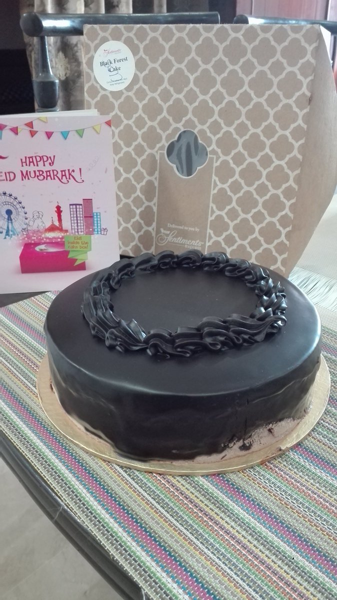 MahRukhTK's tweet photo. The best eidi received yet.
Thanks to @TCS_SE :') 
#SEEidi https://t.co/sxlGaiNtI1