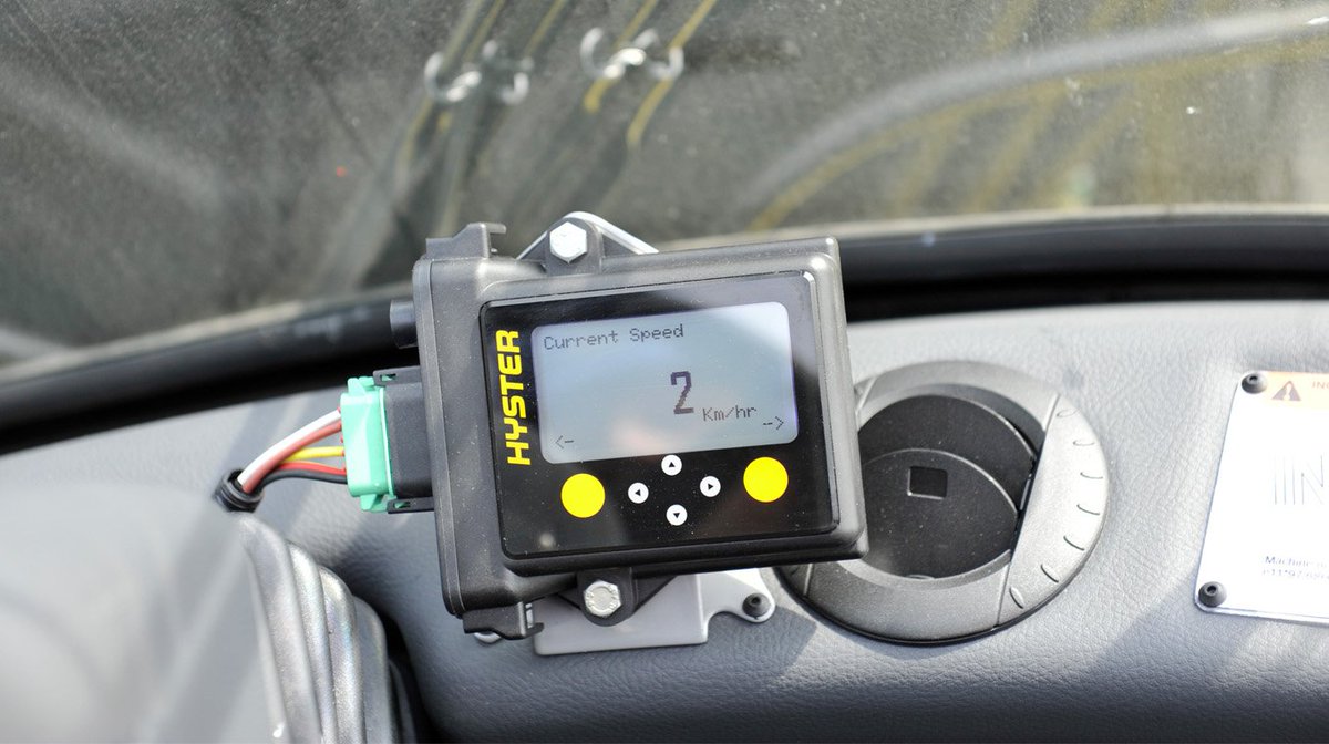 HysterEurope's tweet photo. The #HysterTracker #telematics system can help to #effectively #manage your operation - https://t.co/z9tWiQae7N https://t.co/LXwZ3CVYih