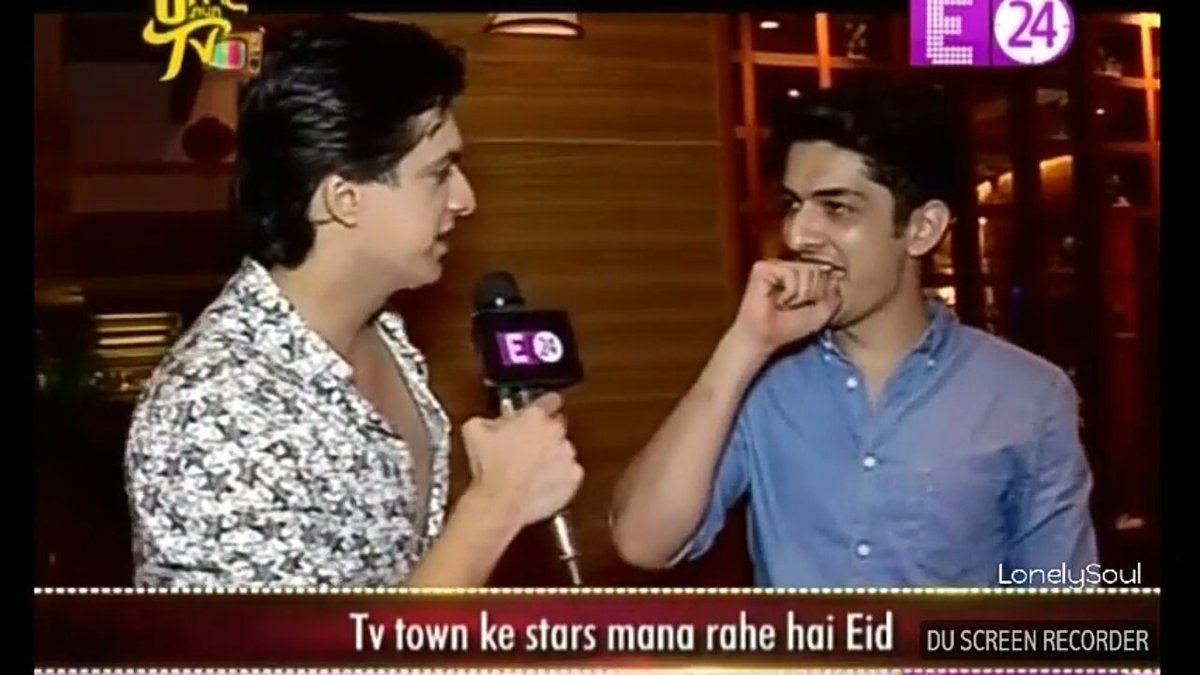 rasgulli_____'s tweet photo. Uuiiiii 🙈🙈🙈 #SaMeToSame 😻😹😹😜😝 #Fingerbiting 😛 #BrotherGoals😛😂😂 @momo_mohsin @sajjad_khan17 @shivangijoshi10 https://t.co/f3UxFU7KW9