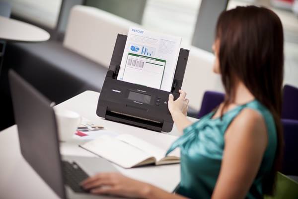 konssult's tweet photo. Los programas + idóneos para el escaneo de #documentación son: Genius Scan, CamScanner, Tiny Scan, ScanWritr o Turbo Scan. 
¿Cuál usas tú? https://t.co/dGw5eJ3phy