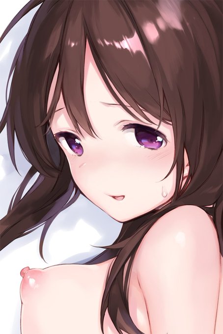 抱き枕かいたよ〜 【7/29~9/3】『ワニマガ★オン★ザ★ビーーーーッチ展』 https://t.co/kGZ5l5yRPU 