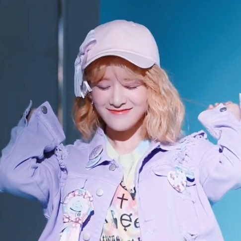 exyapatuh's tweet photo. #NewProfilePic https://t.co/40PXptnESB