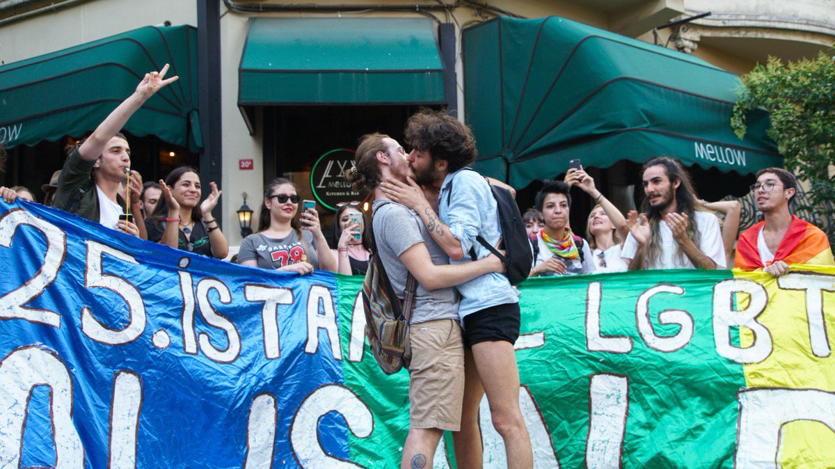 Alastair Jamieson tweet media