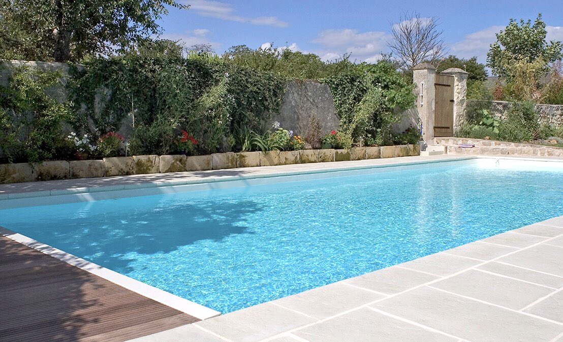 Chauffer sa piscine au #gaz, c'est possible : maisonapart.com/edito/amenagem… v/@Maison_apart #GRDF #Energie #GazNaturel