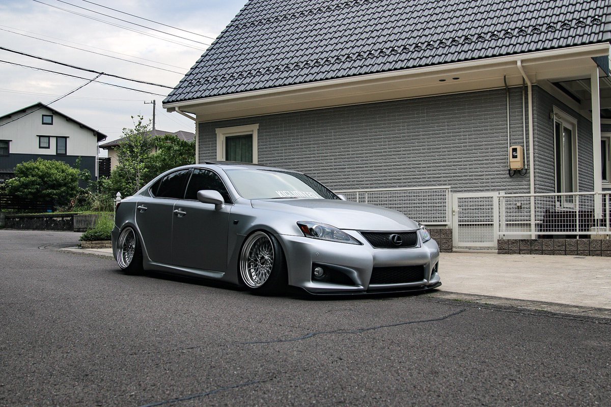 共栄 次郎 Pa Twitter たまに聞かれるのでis Fとisの違い Is F V8 5l 2ur 423ps Is350 V6 3 5l 2gr 318ps Is250 V6 2 5l 4gr 215ps スペックだけならこんな感じ Isとは中身も値段も正直 別物です T Co V7d5fs5h5t