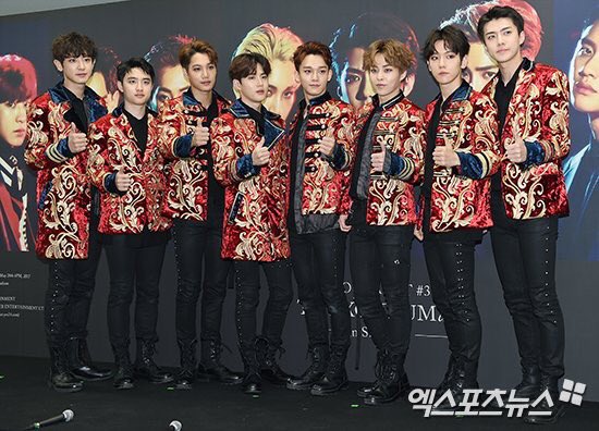 BEATandSOUND's tweet photo. EXOBAR ของจีนเปิดระดมทุนสนับสนุนอัลบั้มใหม่ของ EXO ก่อนหน้านี้ทะลุเป้า 50K หยวนไปแล้ว 42 ชม.ต่อมามียอดมากถึง 400K หยวน (ประมาณ 2 ล้านบาท) https://t.co/yXy4tX0i26