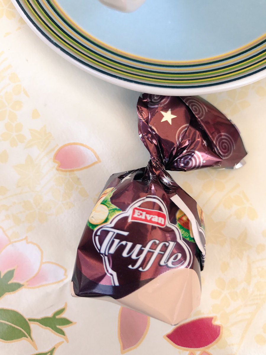 Elvan sevenlere bayramınız kutlu olsun ayol