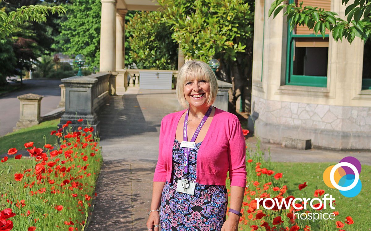 RowcroftHospice's tweet photo. We love visiting groups, clubs &amp; societies to talk about Rowcroft. Contact Debbi, 01803 210833  if you’d like us to come &amp; visit you. https://t.co/iSJSOjoRAH