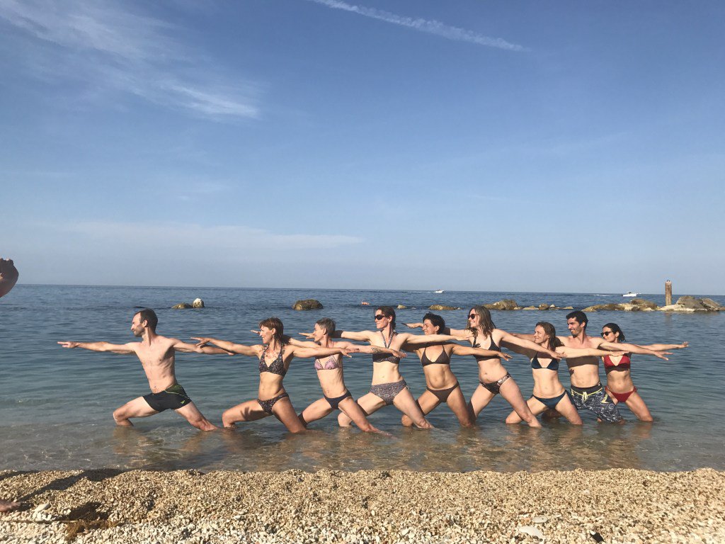 ayako0630's tweet photo. RYT200inItaly https://t.co/56MjVFQ7KA https://t.co/s0XBMBsFNY