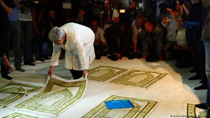  View image on Twitter 