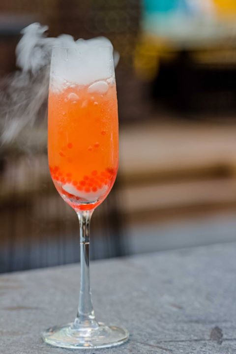1Ab0ve's tweet photo. Crazy cocktails with interesting flavors and unique highs to give you the best time. You’ve got to order the Blood Relation tonight. https://t.co/vNzM8cUuBs