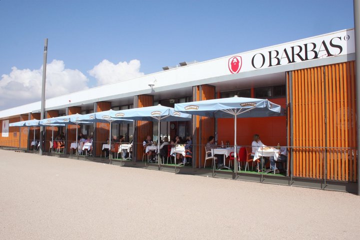 alentejo_1970's tweet photo. #OBarbas...Where to eat in #CostaDaCaparica beach... https://t.co/cwEEcD71fn