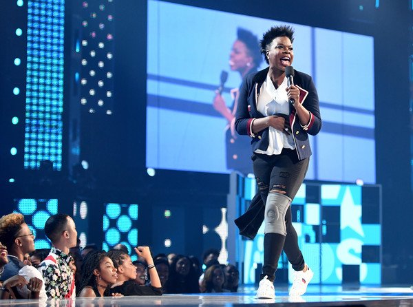 Leslie Jones Web tweet media