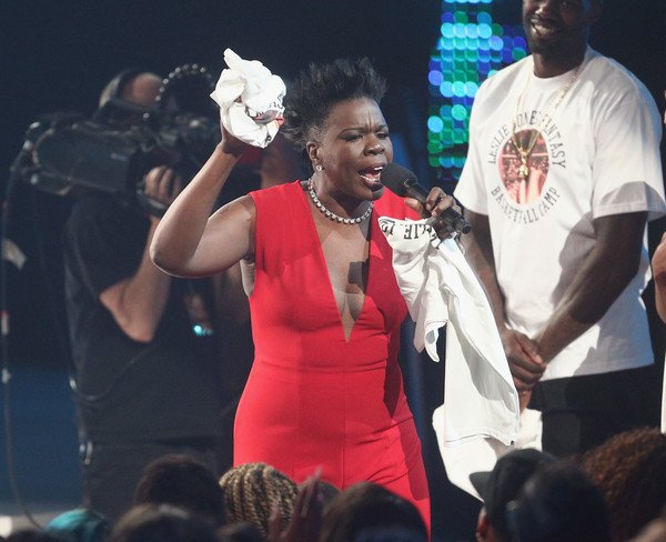 Leslie Jones Web tweet media