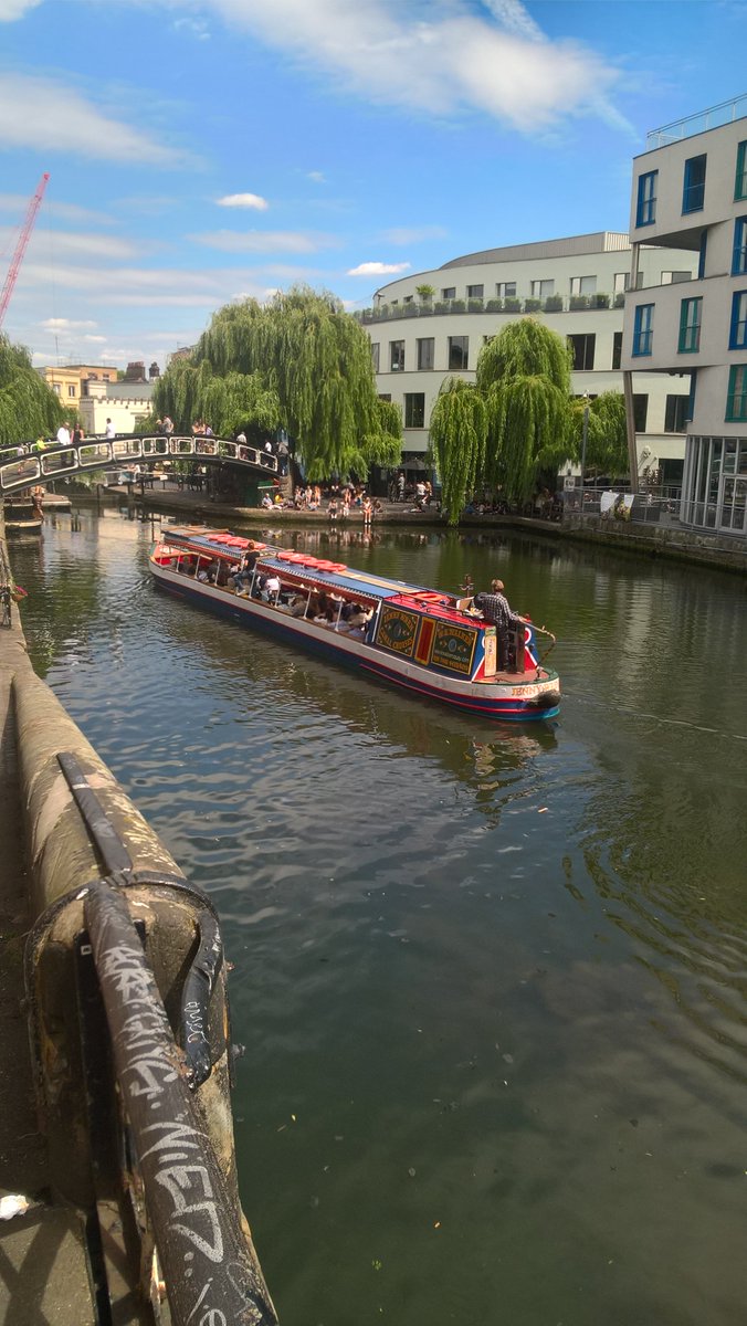 bistrolife's tweet photo. #camden market.Looking great in the sun today.More #zinctables delivered! https://t.co/Ws69E6KL2v