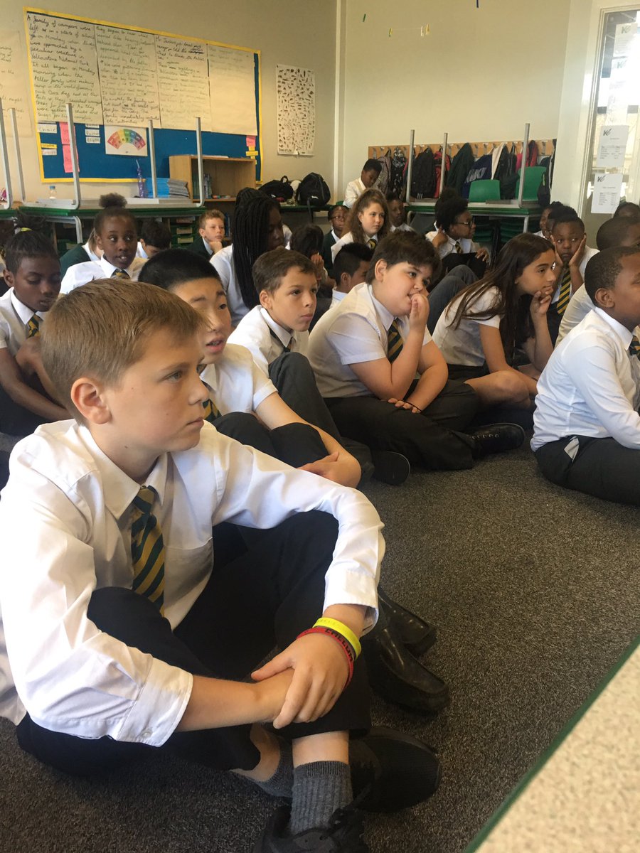 KendAlmond's tweet photo. Rehearsals in full flow! #mondaymotivation #kender #southeastlondon #rt #share https://t.co/XUYvbyHO11
