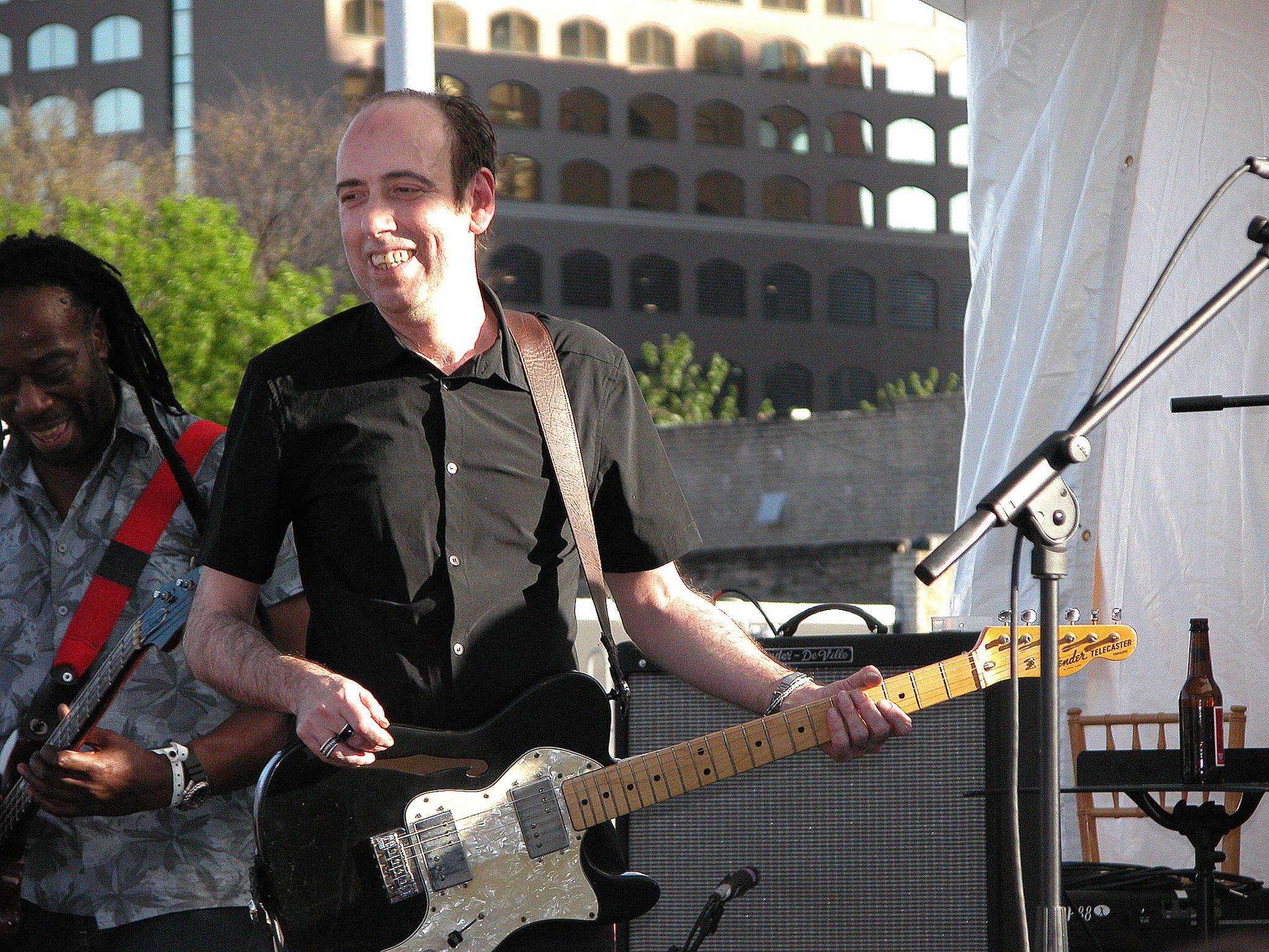 HAPPY BIRTHDAY MICK JONES. HOW ABOUT SOME TO SHOW THE ROCK N ROLL LOVE !! 