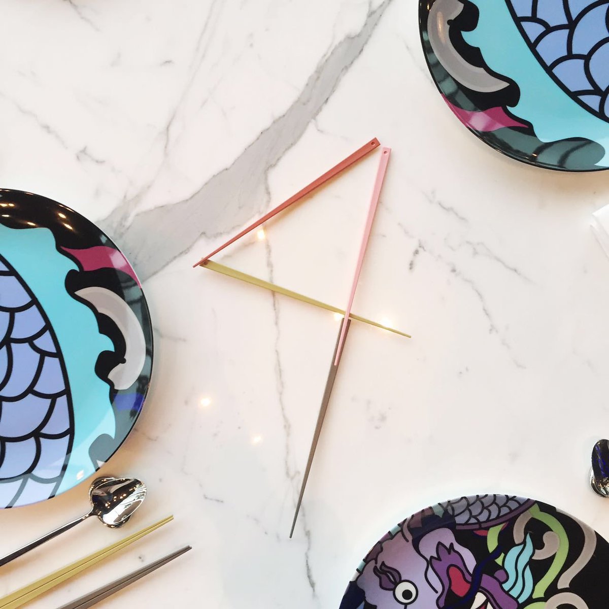 ⏰ We're feeling our good "four"-tune: W Shanghai - The Bund opens its doors this weekend. See you soon.

#ElectrifyTheSky #wshanghai #YEN