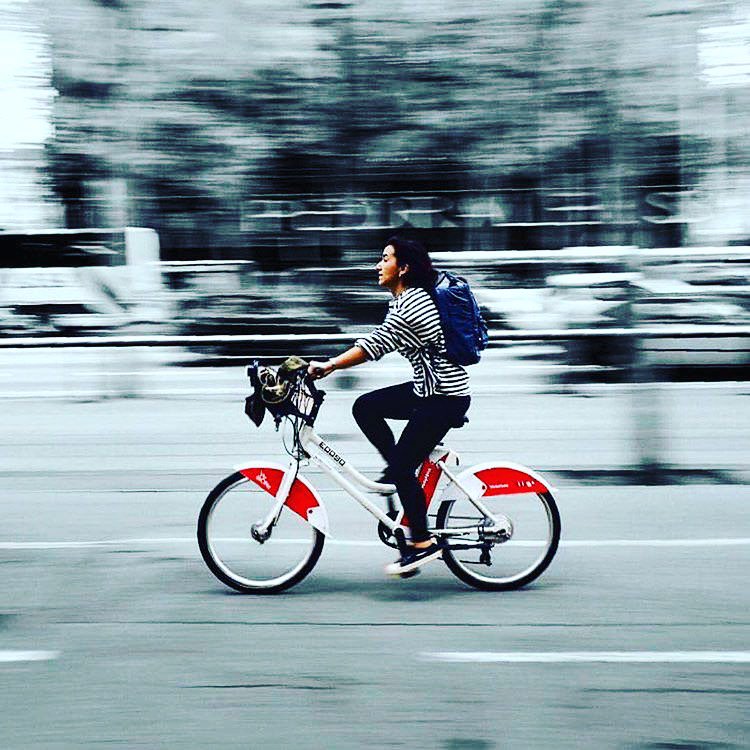 neodidesign's tweet photo. We love electrical bikes, enjoy @bicing #neodilab #smartcities #electricalbikes #bicingbarcelona https://t.co/qHG8XRWwgK