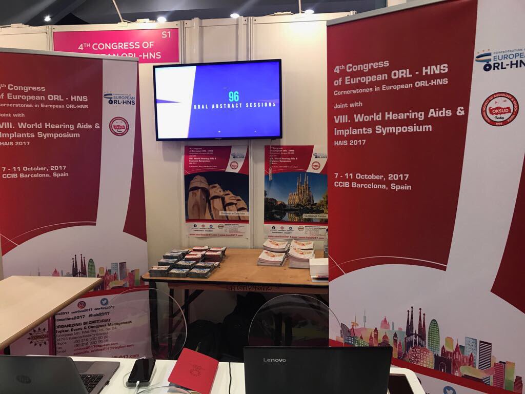 ceorlhns's tweet photo. Bonjour! It is the 2nd day of the congress and we are here at the level 3 - no.S1 coma and visit us! #IFOSParis #WeareENT #ceorlhns2017 https://t.co/3mViebkGjI