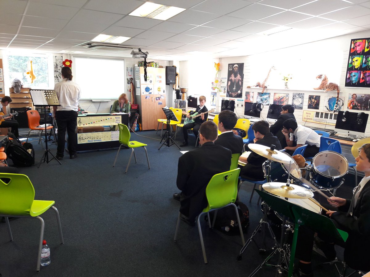 SHSHistory1's tweet photo. @shsrbk Y10 Music mocks in full swing, #Glastonbury2017 eat your heart out! Outstanding performances going on! https://t.co/c5qdvDO1dg