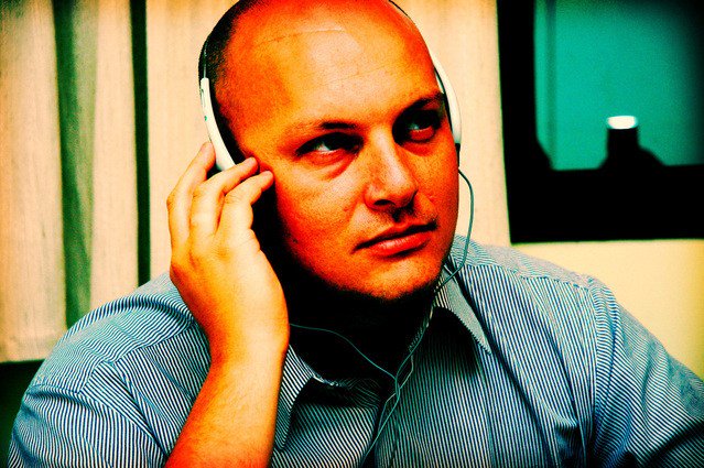 Understanding: Can You Hear Her Now peacefulhusband.com/understanding-…