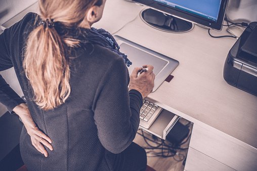 There is clear evidence that we need to spend less time sitting. Info on the negative effects: ow.ly/g7Lf30c201w