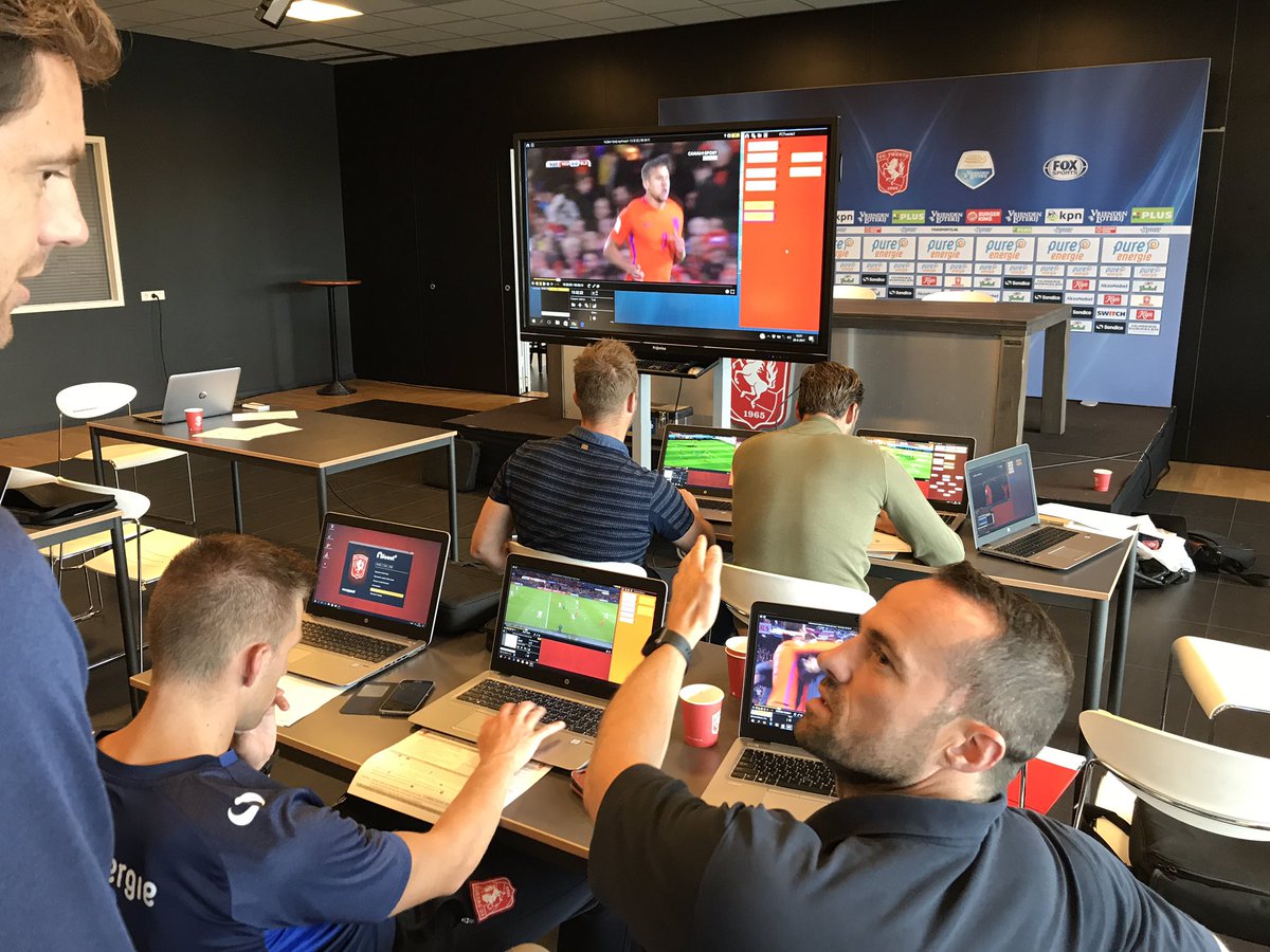 hansvdijkhuizen's tweet photo. Ook @fctwenteva kiest voor @Nacsport videoanalyse. Zojuist 8 trainers uitleg gegeven in de Grolsch Veste. Veel succes! @CaJaSport_NL https://t.co/bztFfFpYJs