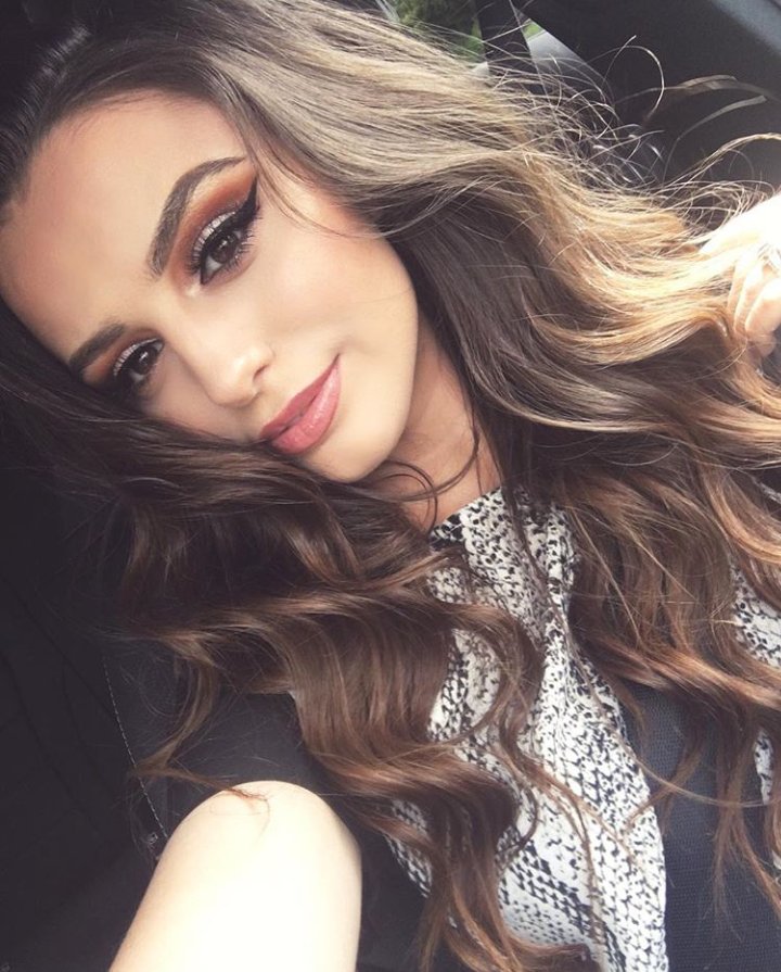reactinglloyd's tweet photo. Who is the most precious, talented, beautiful, underrated, adorable, cute lil muffin with an amazing accent&amp;voice &amp; is a queen of selfies? https://t.co/AaZCYfAecD