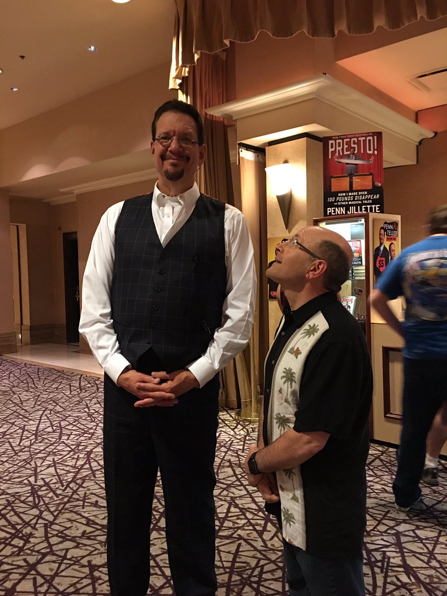 StarTrader911's tweet photo. #pennjillette My "before and after" Presto shot with Mr. Penn Jillette...Thanks Penn!! https://t.co/PfnDaBEhZt