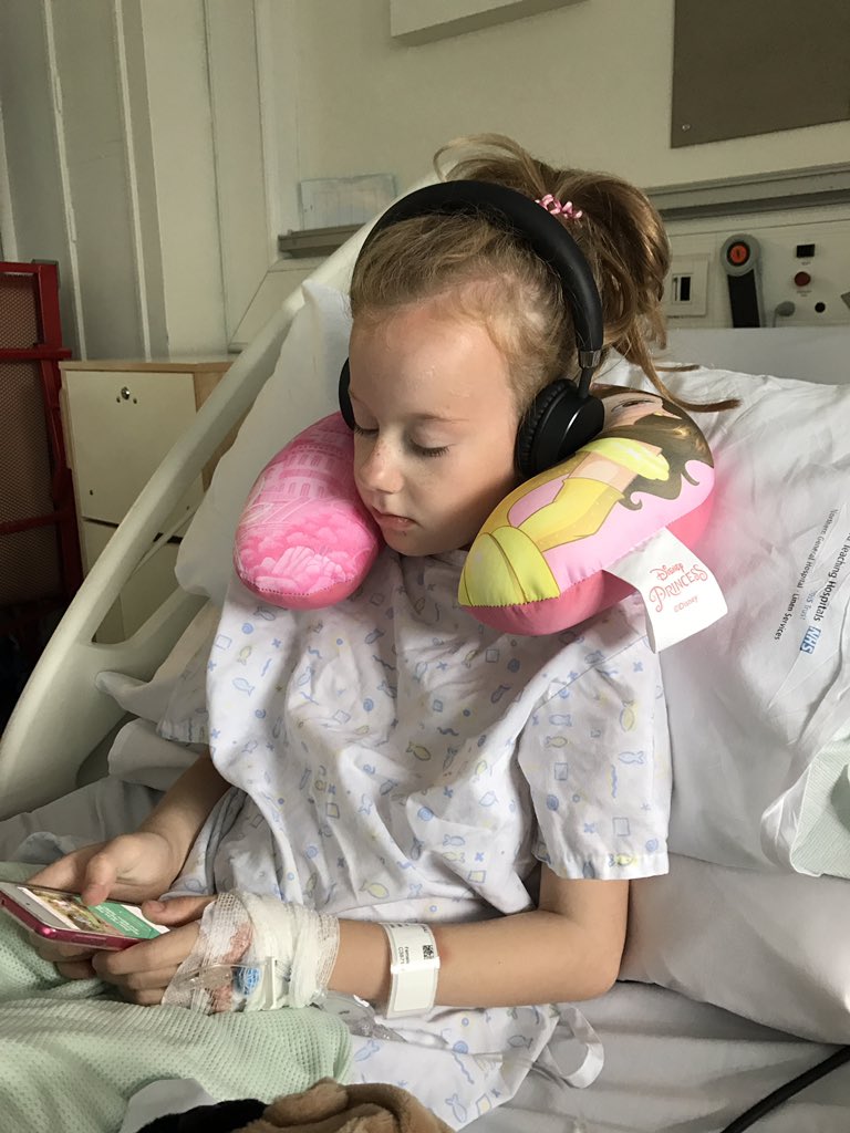 katiexred's tweet photo. Little lills on ward now 😍 https://t.co/1hXiXzKcan