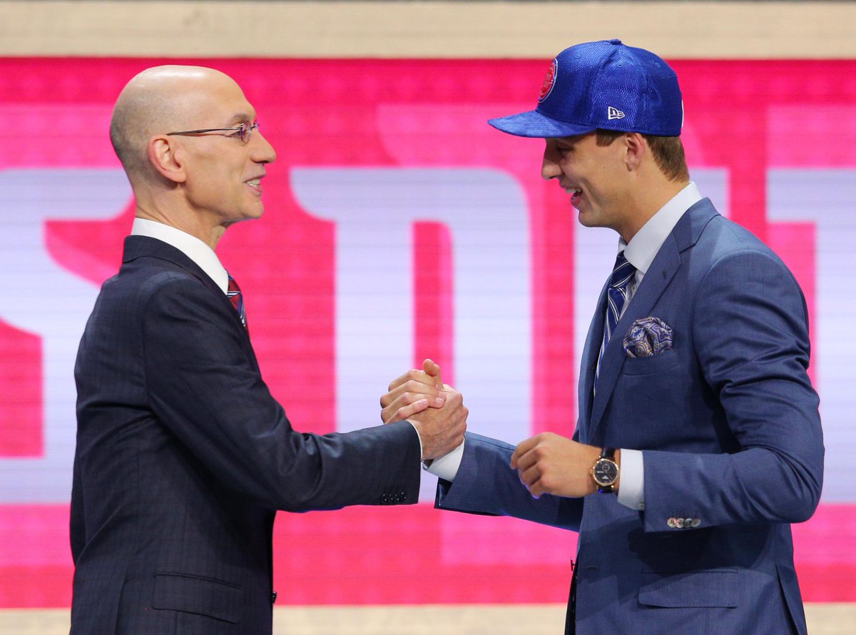DBB on 3: We weigh in on what to expect from your first round draft pick, Luke Kennard detroitbadboys.com/2017/6/26/1586… https://t.co/xbSYZf21UV