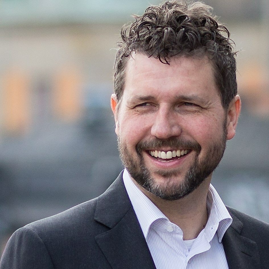 SisyfosDigital's tweet photo. Jonas Möller https://t.co/nGgo9OcZ13 https://t.co/Ck0cprzj7o