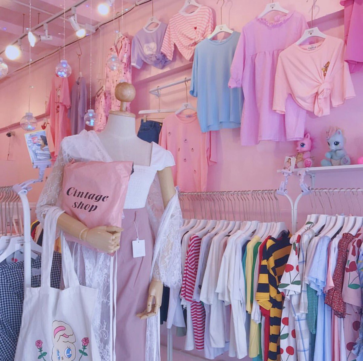 cintageshop tweet picture