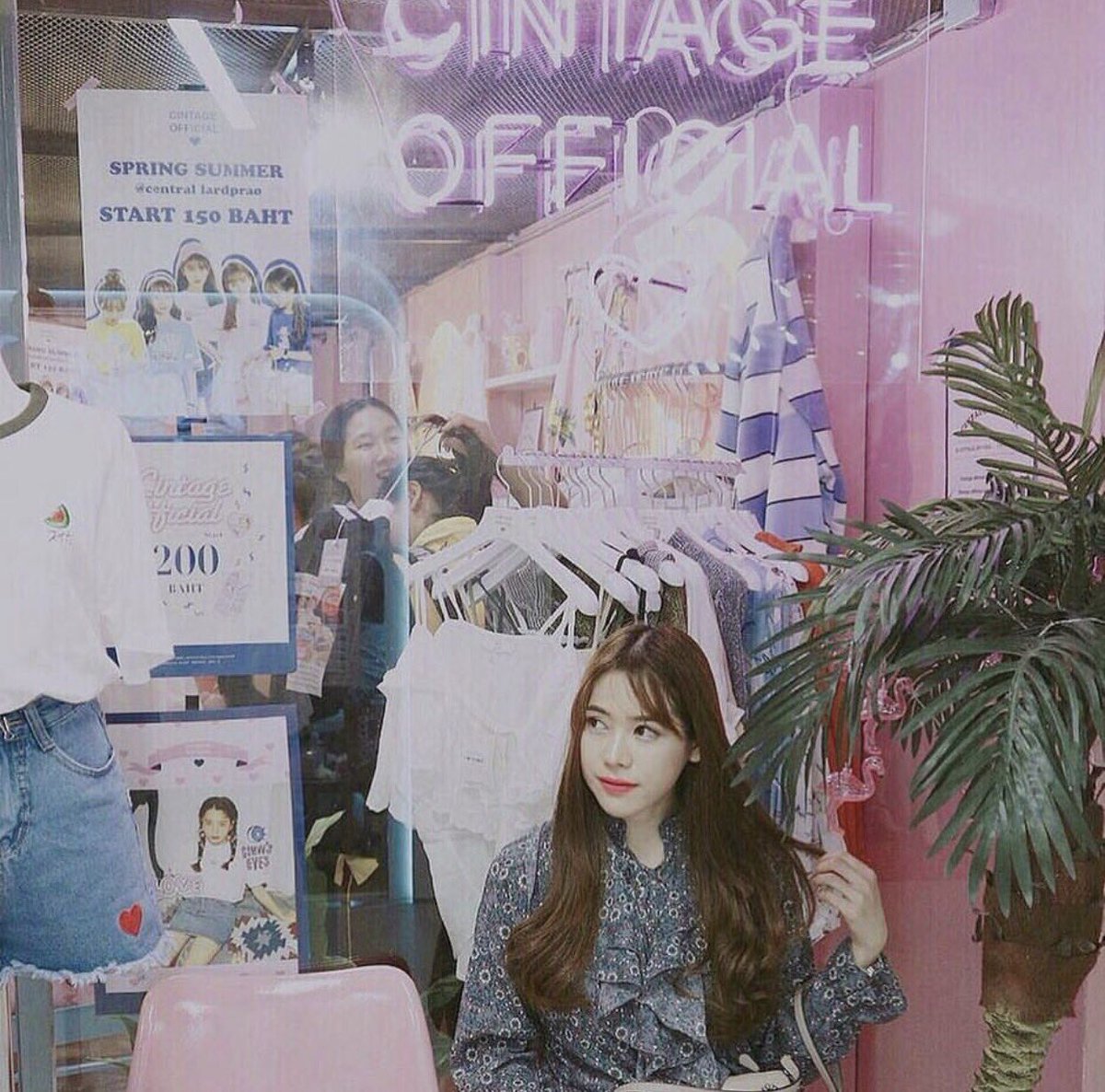 cintageshop tweet picture