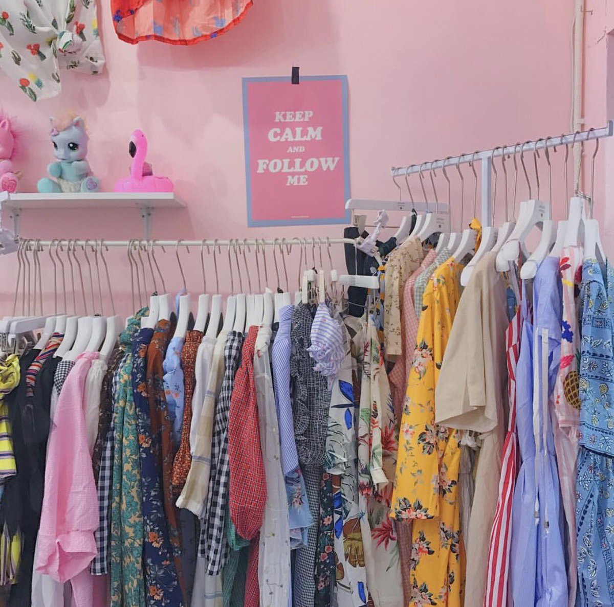 cintageshop tweet picture