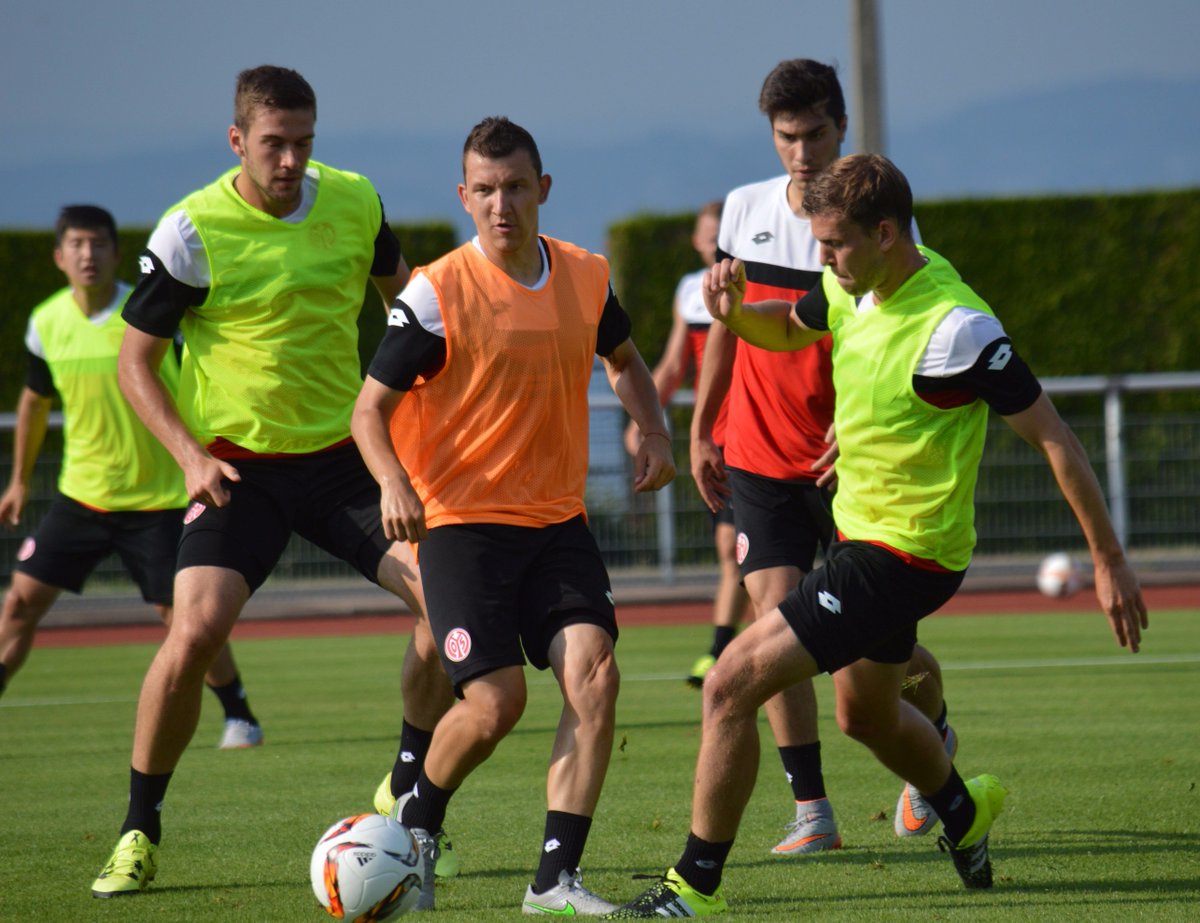 1FSVMainz05's tweet photo. Todor #Nedelev verlässt #Mainz05 endgültig und wechselt mit sofortiger Wirkung zurück zu @botev_plovdiv. ➡ https://t.co/nsxvGmo3hB https://t.co/vNiXiIs6bs